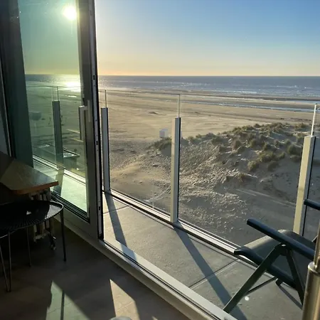 Zeedijk Res Manh Apartamento *